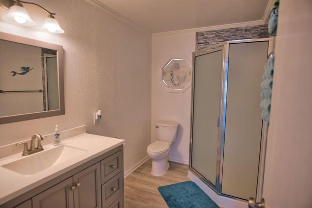 929 Private Road 652, Sargent, TX 77414