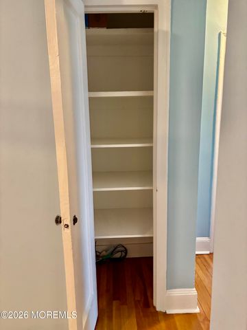 400 Deal Lake Drive 8F, Asbury Park, NJ 07712