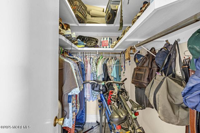 400 Deal Lake Drive 8F, Asbury Park, NJ 07712