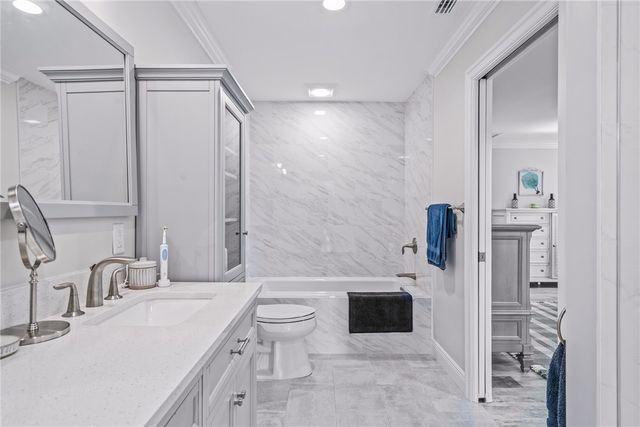 856 Norfolk Pine Lane, Vero Beach, FL 32963