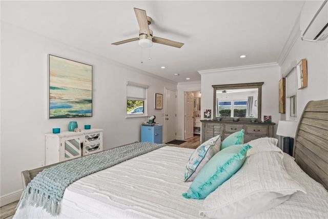 856 Norfolk Pine Lane, Vero Beach, FL 32963