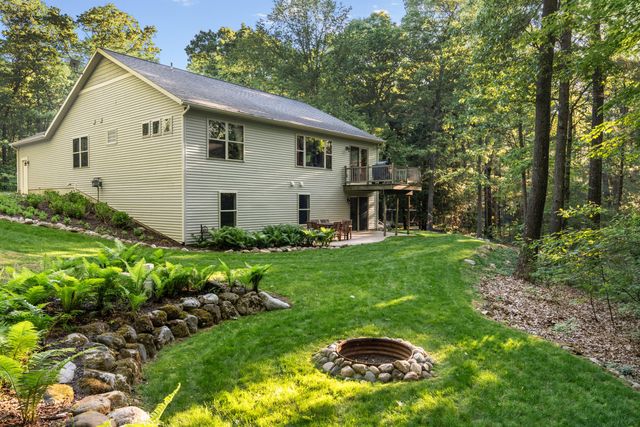 2199 West Lake Road, Dalton Twp, MI 49457