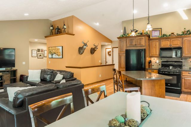 2199 West Lake Road, Dalton Twp, MI 49457