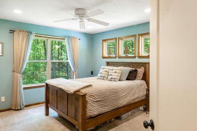 2199 West Lake Road, Dalton Twp, MI 49457