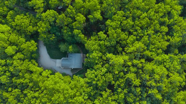 2199 West Lake Road, Dalton Twp, MI 49457
