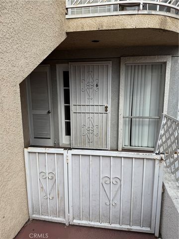 116 W Maple 6, Glendale, CA 91204