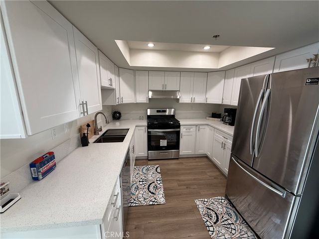 116 W Maple 6, Glendale, CA 91204