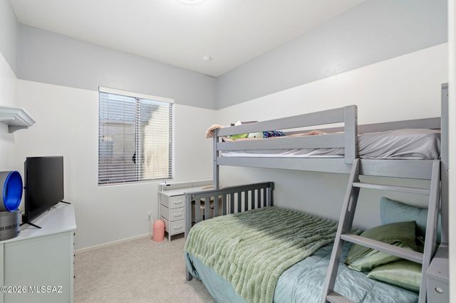 15018 N Rugged Lark Drive, Tucson, AZ 85739