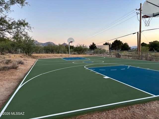 15018 N Rugged Lark Drive, Tucson, AZ 85739