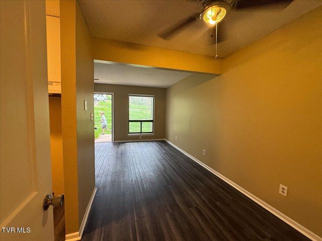 1419 Colony Park Drive, Johnson City, TN 37604