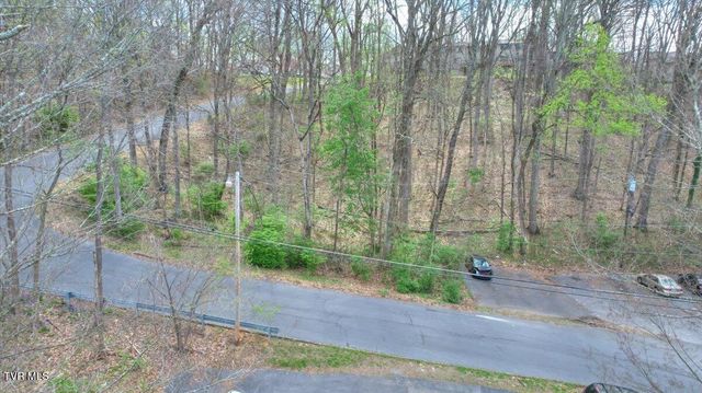 1419 Colony Park Drive, Johnson City, TN 37604