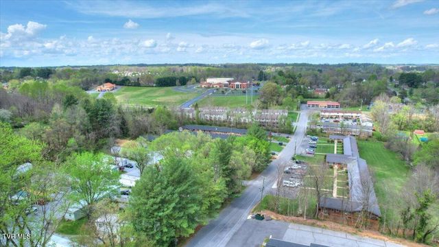 1419 Colony Park Drive, Johnson City, TN 37604