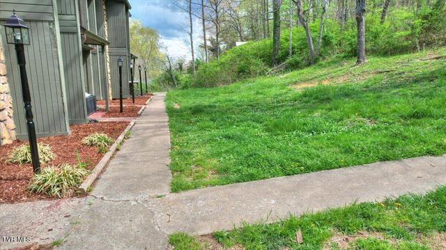 1419 Colony Park Drive, Johnson City, TN 37604