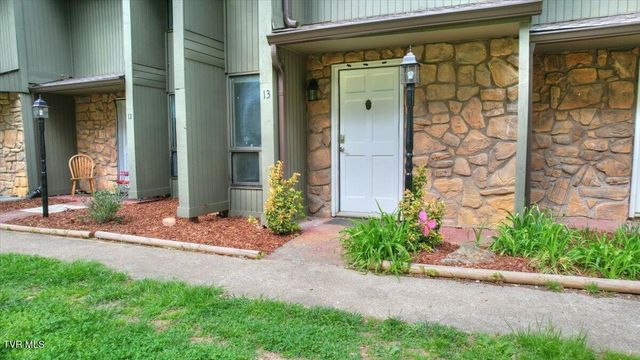 1419 Colony Park Drive, Johnson City, TN 37604