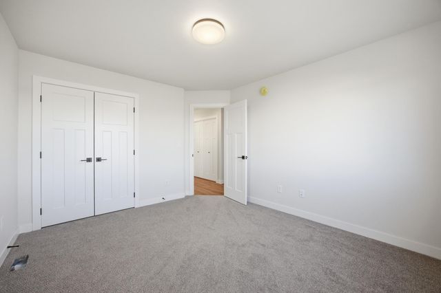 6264 86th Avenue S, Horace, ND 58047