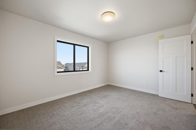 6264 86th Avenue S, Horace, ND 58047