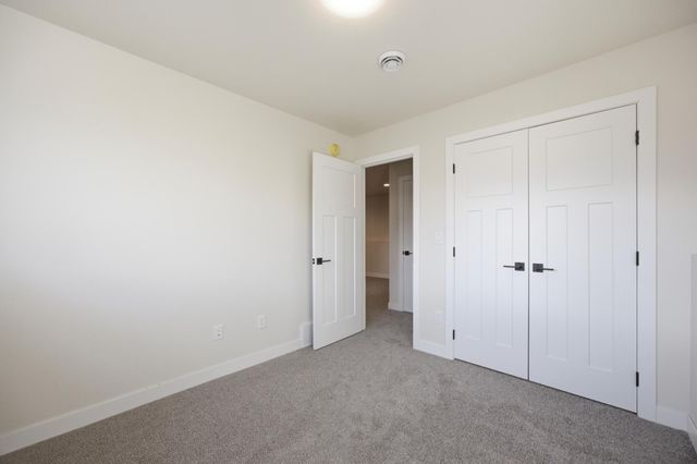 6264 86th Avenue S, Horace, ND 58047