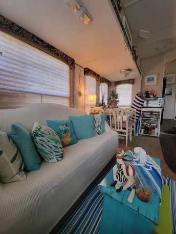 155 Bud Drive, Crystal Beach, TX 77650