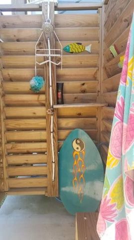 155 Bud Drive, Crystal Beach, TX 77650