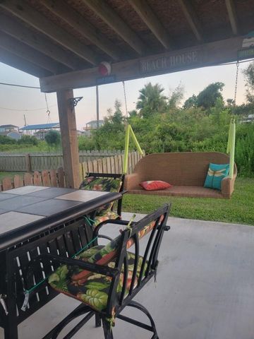 155 Bud Drive, Crystal Beach, TX 77650