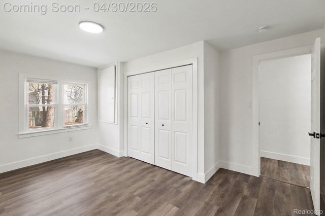 6366 Dellwood Drive, Waterford Charter Township, MI 48329