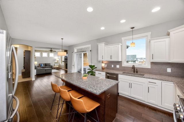 16413 Baxter Drive, Clive, IA 50323