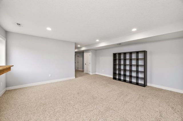 16413 Baxter Drive, Clive, IA 50323