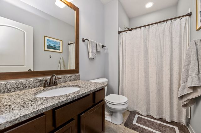 16413 Baxter Drive, Clive, IA 50323