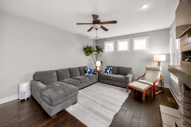 16413 Baxter Drive, Clive, IA 50323