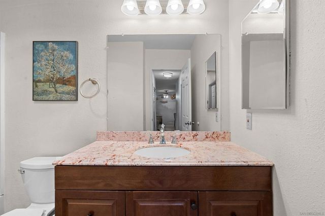 8779 Lake Murray 9, San Diego, CA 92119