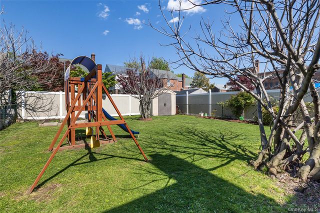 1830 Yates Avenue, Bronx, NY 10461