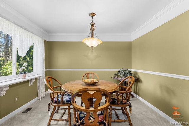 495 Springbrook Crescent, Saline, MI 48176