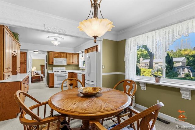 495 Springbrook Crescent, Saline, MI 48176