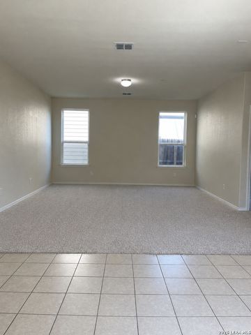 10306 GIBBONS CRK, San Antonio, TX 78252