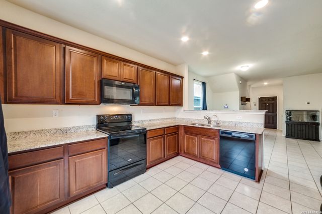10306 GIBBONS CRK, San Antonio, TX 78252