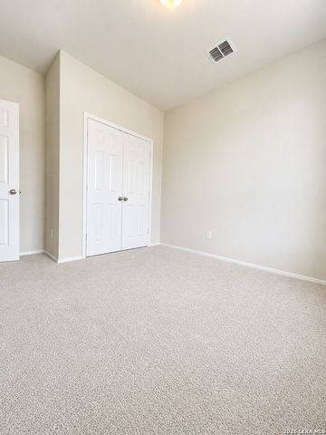 10306 GIBBONS CRK, San Antonio, TX 78252