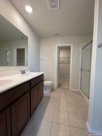 10306 GIBBONS CRK, San Antonio, TX 78252