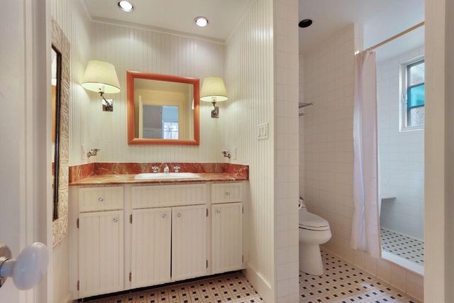 W5530 Westshore DRIVE, Elkhorn, WI 53121