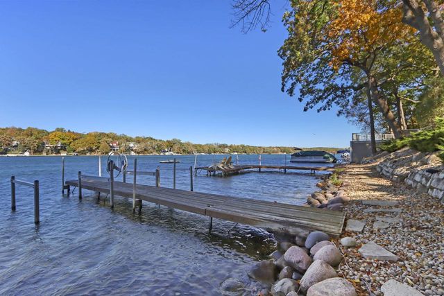 W5530 Westshore DRIVE, Elkhorn, WI 53121