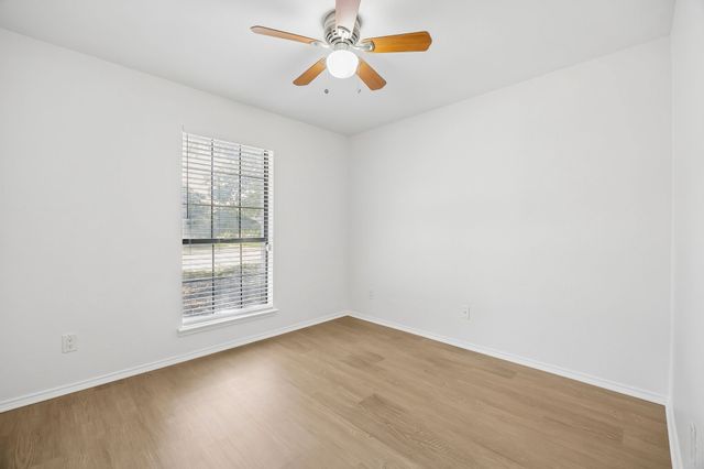 209 Willow Stone Street, Denton, TX 76207