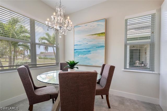 2737 Linda DR, Naples, FL 34112