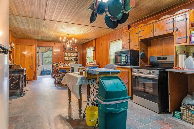 22 Carr Drive, Barrington, NH 03825
