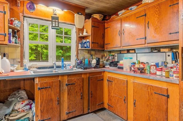 22 Carr Drive, Barrington, NH 03825