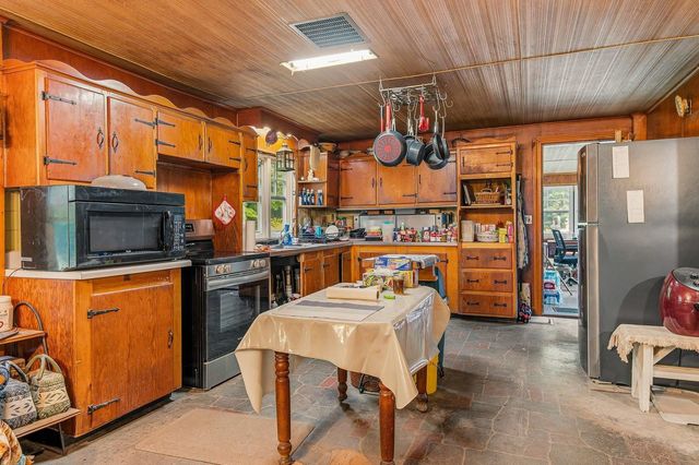 22 Carr Drive, Barrington, NH 03825