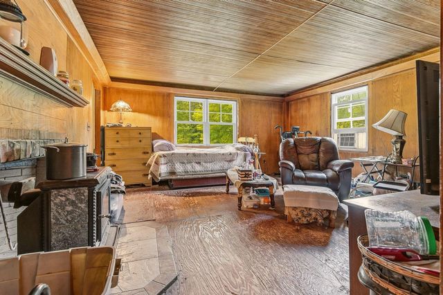 22 Carr Drive, Barrington, NH 03825