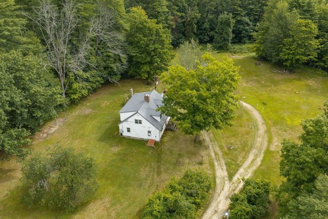 22 Carr Drive, Barrington, NH 03825