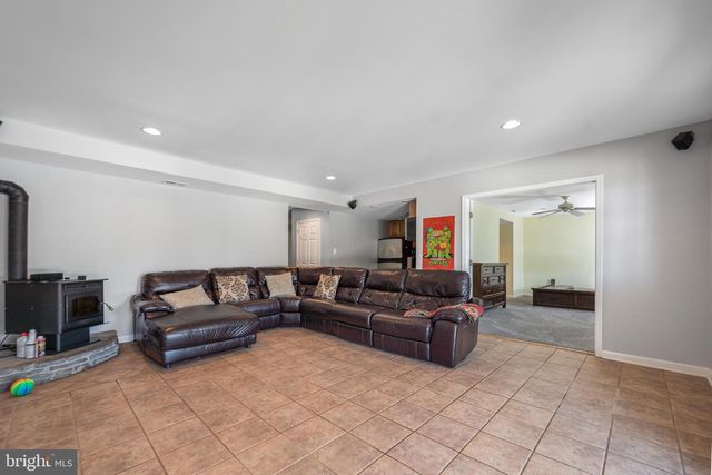 5100 WILLIAMS WHARF RD, St Leonard, MD 20685