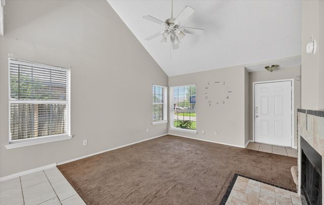 6611 Olivewood Drive, Arlington, TX 76001