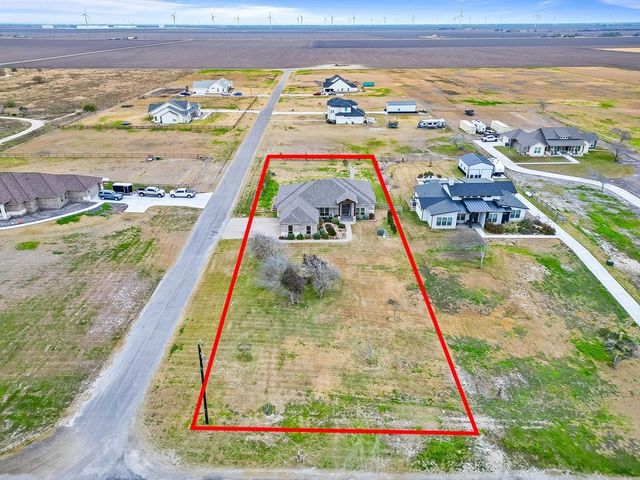 9214 County Road 2226, Taft, TX 78390