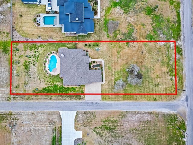 9214 County Road 2226, Taft, TX 78390